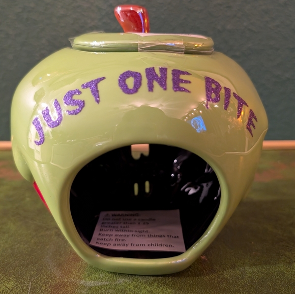 Disney 2020 Poison Apple Candle Holder - Picture 4 of 7